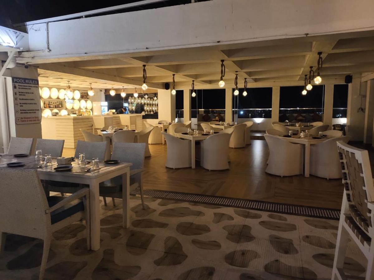 Hotel Grand Mehfil Amravati Exterior photo