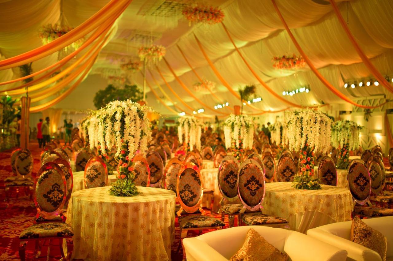 Hotel Grand Mehfil Amravati Exterior photo
